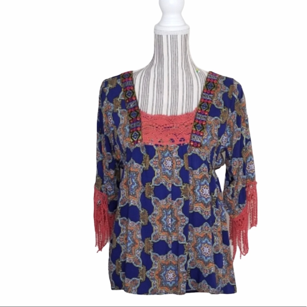 Live & Let Live Boho Fringe Top Petite M
